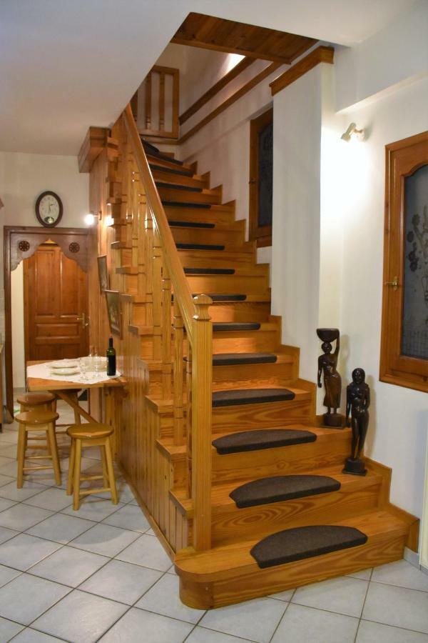 Anna'S Villa Portaria Luaran gambar